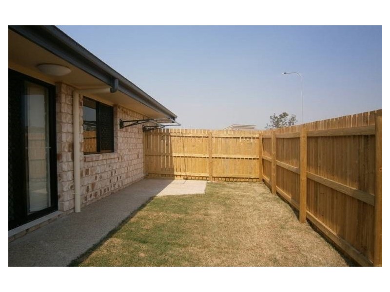 34 Beatle Parade, Calliope QLD 4680