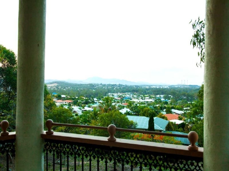 14a Fawley Close, Telina QLD 4680