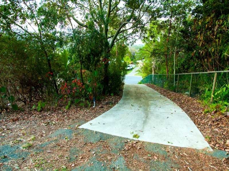 14a Fawley Close, Telina QLD 4680