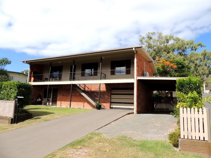 30 Venus Street, Telina QLD 4680