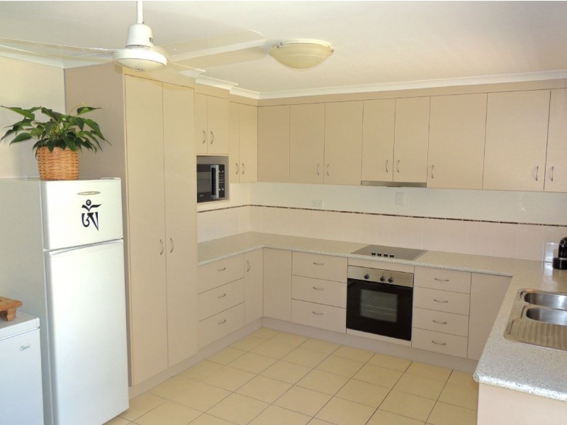30 Venus Street, Telina QLD 4680