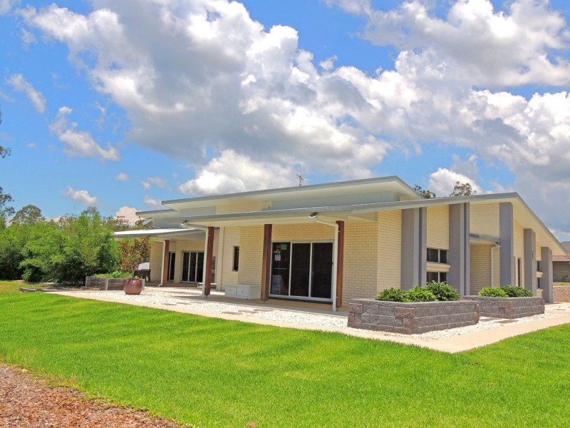 411 Jim Whyte Way, Beecher QLD 4680
