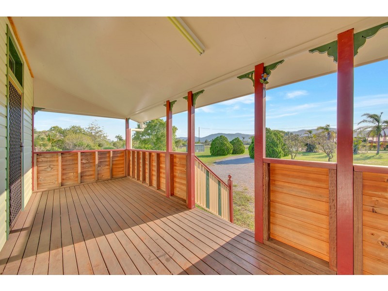 48 Koorawatha Drive, Bororen QLD 4678