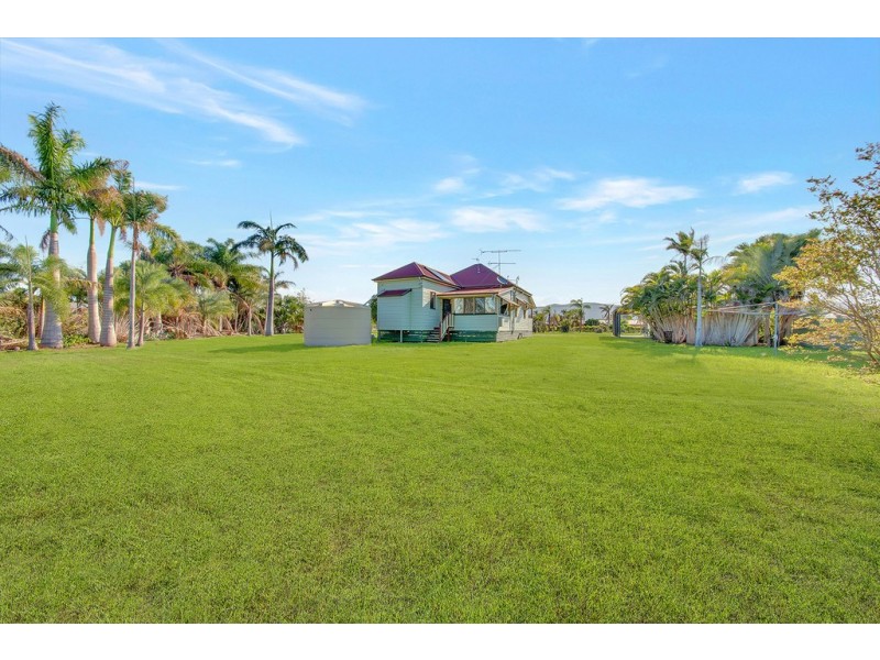 48 Koorawatha Drive, Bororen QLD 4678