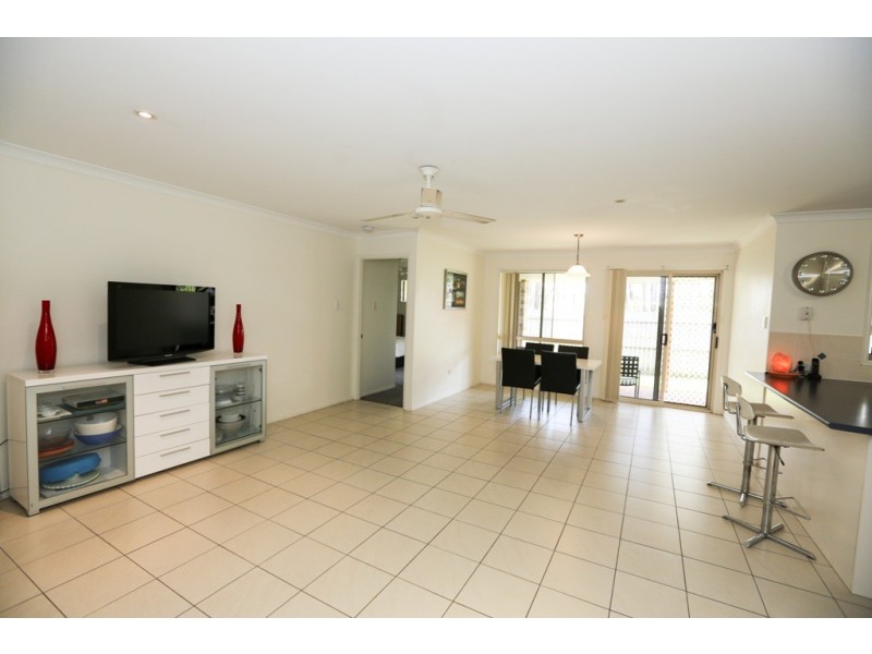 16 Reinaerhoff Crescent, Glen Eden QLD 4680
