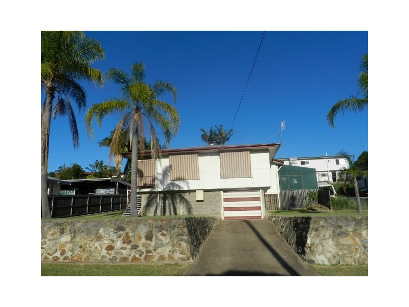 8 Wilkins Street, West Gladstone QLD 4680