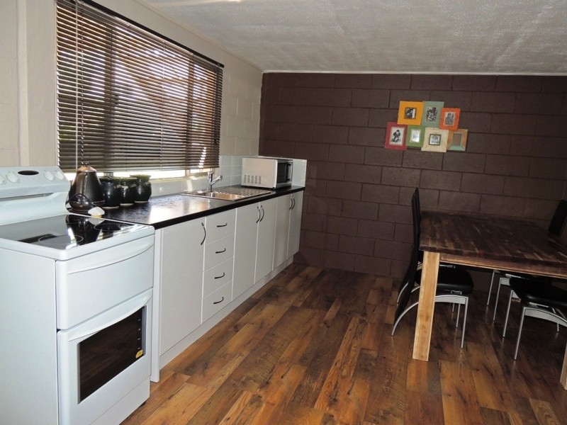 155 Philip Street, West Gladstone QLD 4680