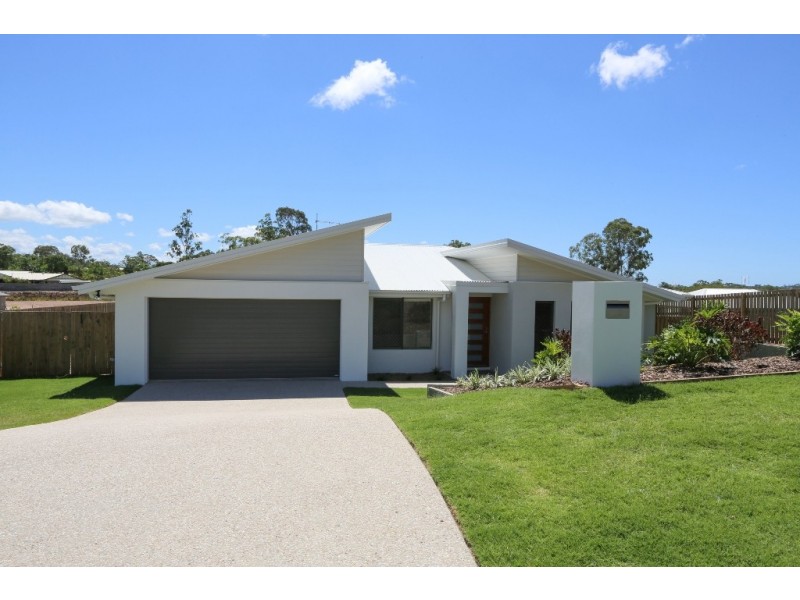 37 Fitzroy Avenue, Clinton QLD 4680
