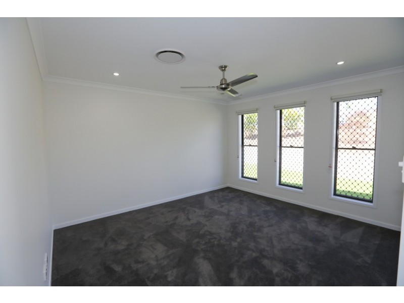 37 Fitzroy Avenue, Clinton QLD 4680