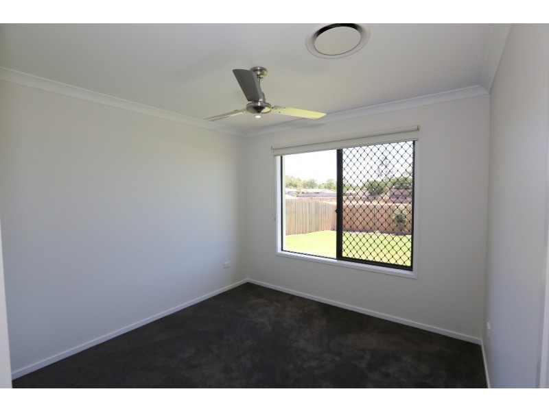37 Fitzroy Avenue, Clinton QLD 4680