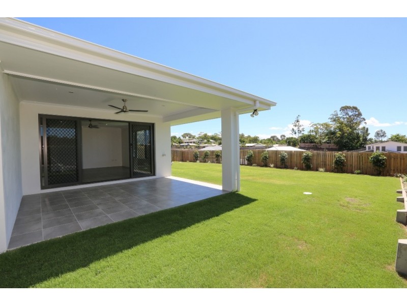 37 Fitzroy Avenue, Clinton QLD 4680