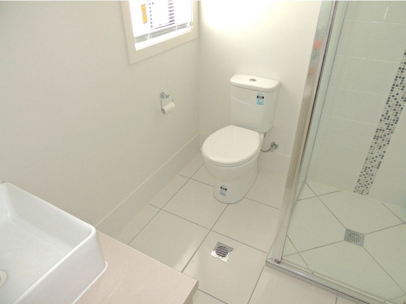 12 Seagull Boulevard, New Auckland QLD 4680