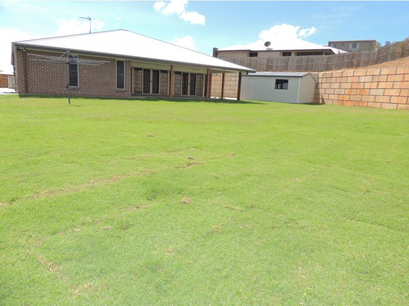 6 Cressbrook Street, Clinton QLD 4680