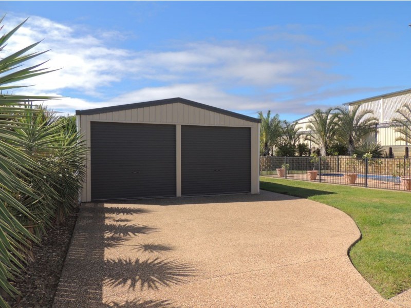 9 Reinaerhoff Cres, Glen Eden QLD 4680