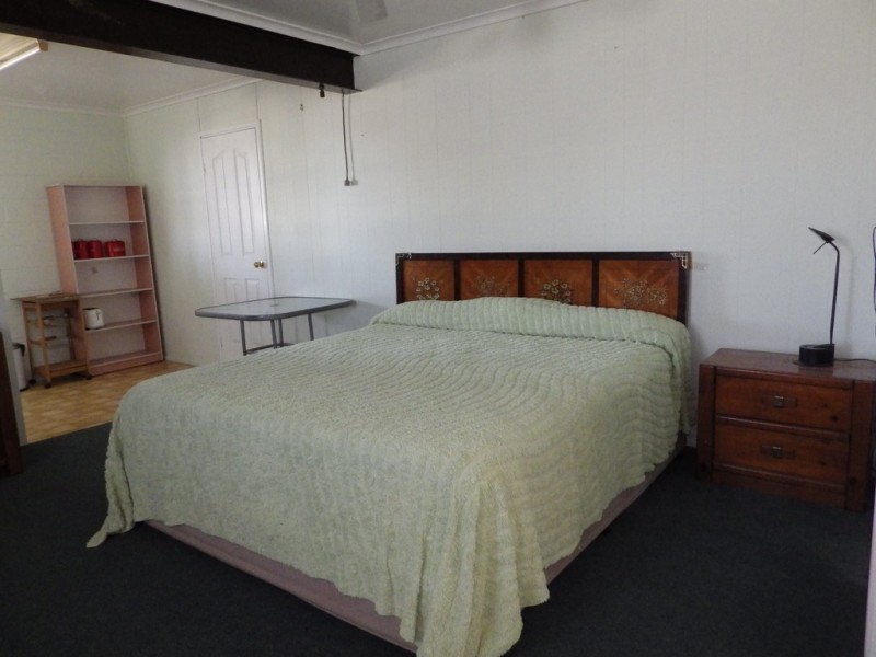 19 Salgado Street, Boyne Island QLD 4680