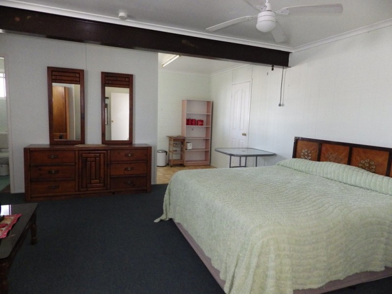 19 Salgado Street, Boyne Island QLD 4680