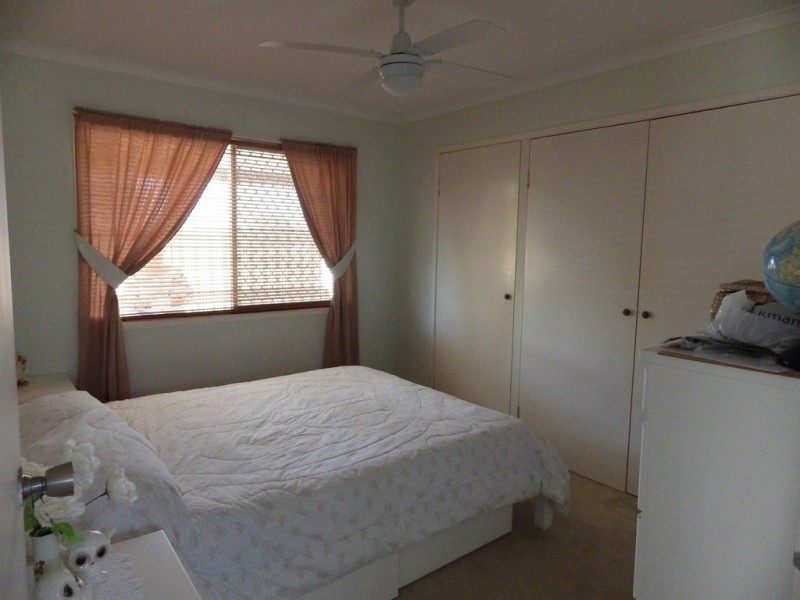 19 Salgado Street, Boyne Island QLD 4680