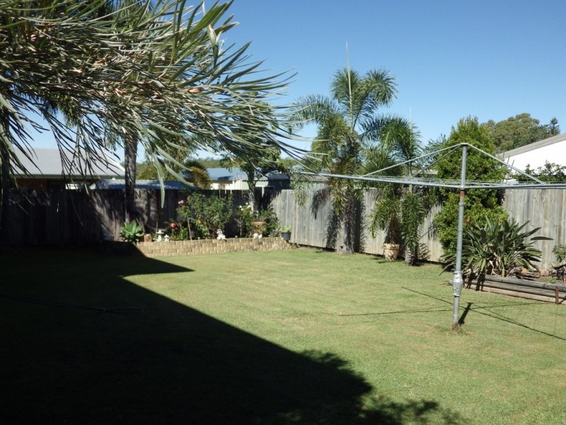 19 Salgado Street, Boyne Island QLD 4680