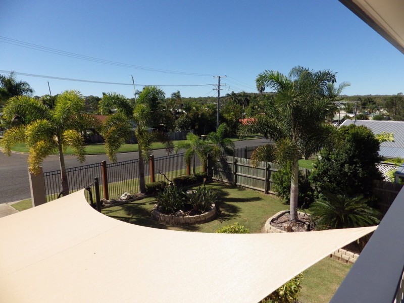 19 Salgado Street, Boyne Island QLD 4680