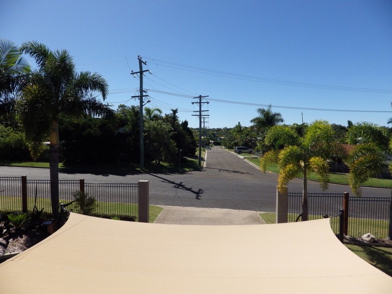 19 Salgado Street, Boyne Island QLD 4680