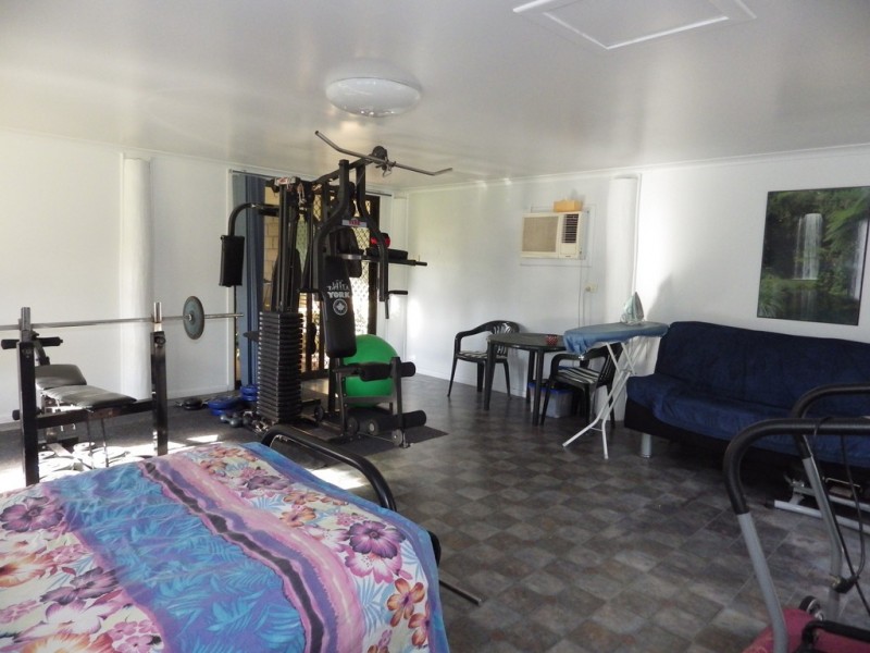 85 Scotts Road, Bororen QLD 4678