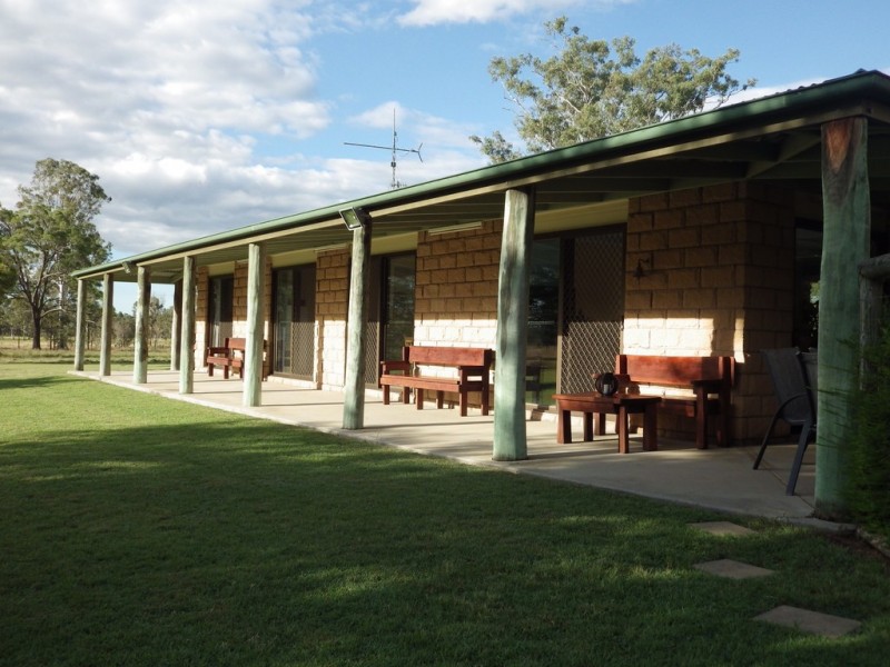 85 Scotts Road, Bororen QLD 4678