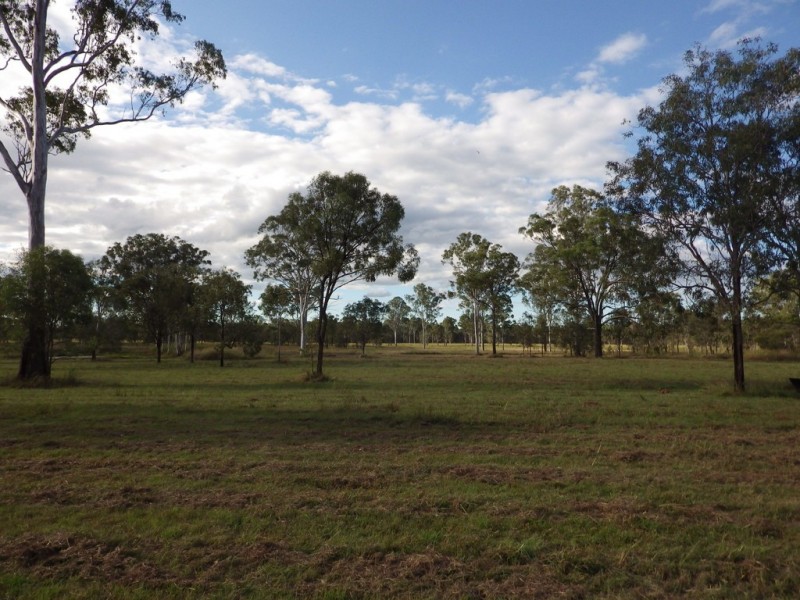 85 Scotts Road, Bororen QLD 4678