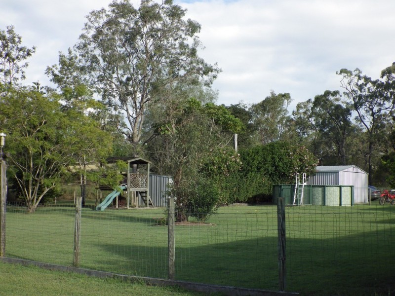 85 Scotts Road, Bororen QLD 4678