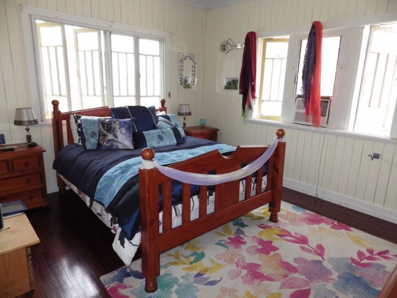 Darts Creek QLD 4695