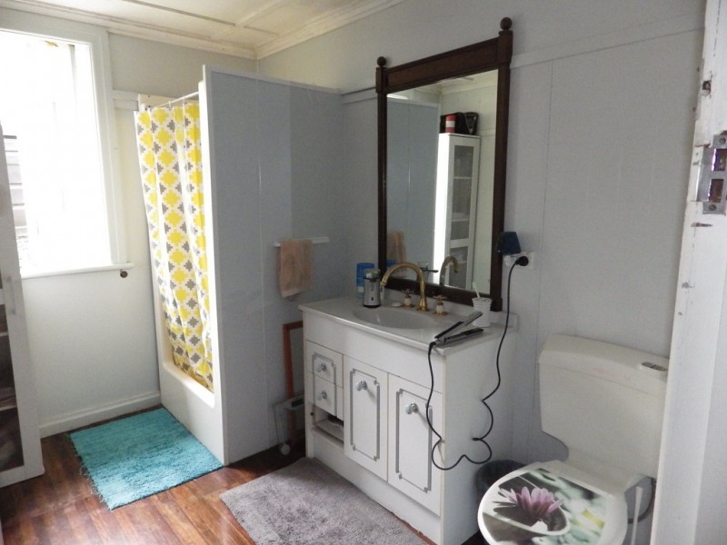 Darts Creek QLD 4695