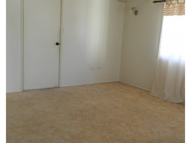 14 Venus Street, Telina QLD 4680