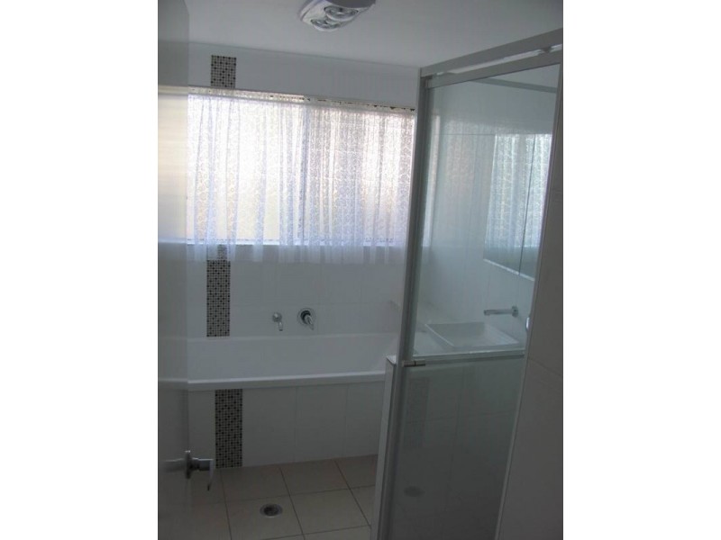11 Waratah Crescent, Tannum Sands QLD 4680