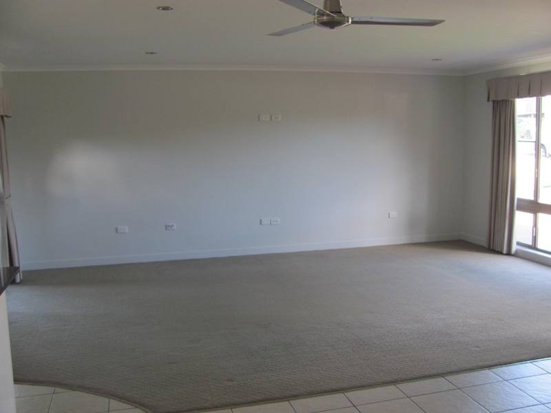 11 Waratah Crescent, Tannum Sands QLD 4680