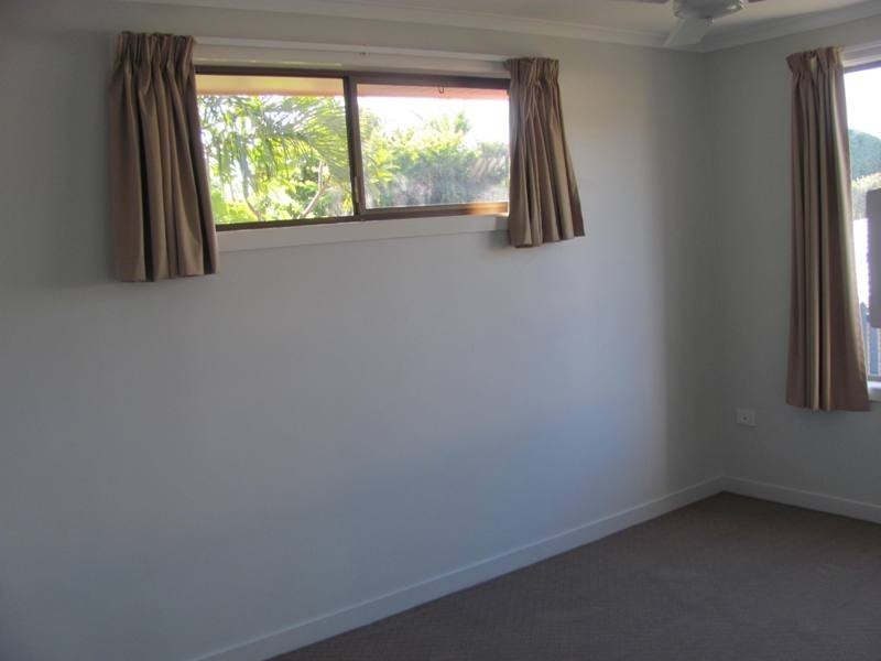 11 Waratah Crescent, Tannum Sands QLD 4680