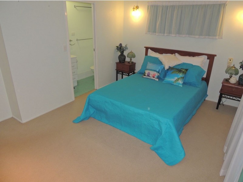 96 Gretel Drive, Clinton QLD 4680