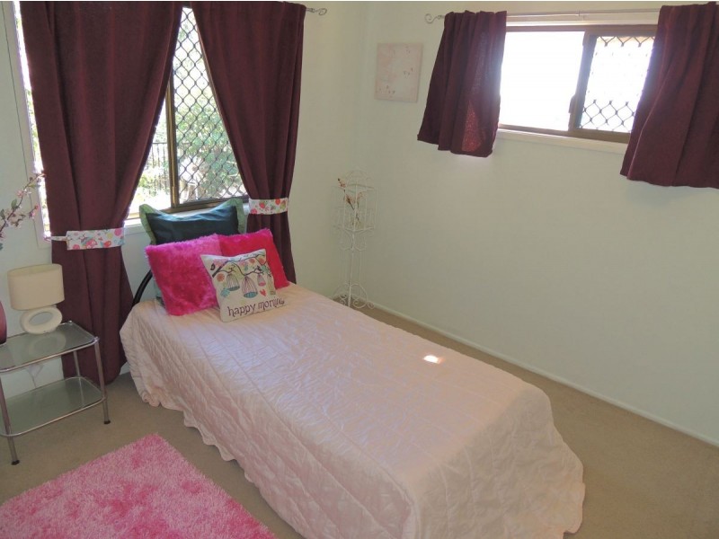 96 Gretel Drive, Clinton QLD 4680