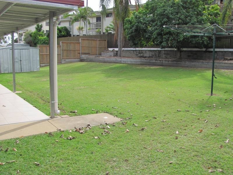 24 Parkside Street, Tannum Sands QLD 4680