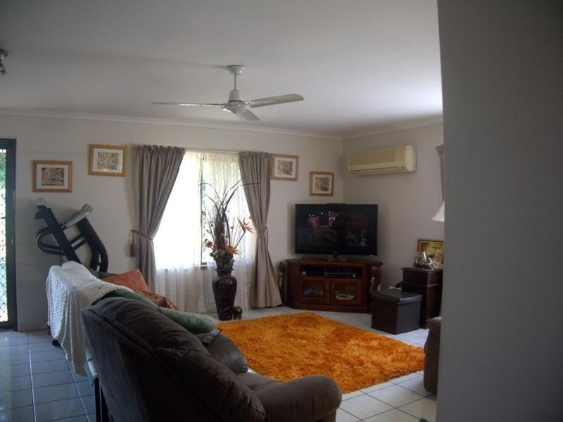 22 Alexander Street, Boyne Island QLD 4680