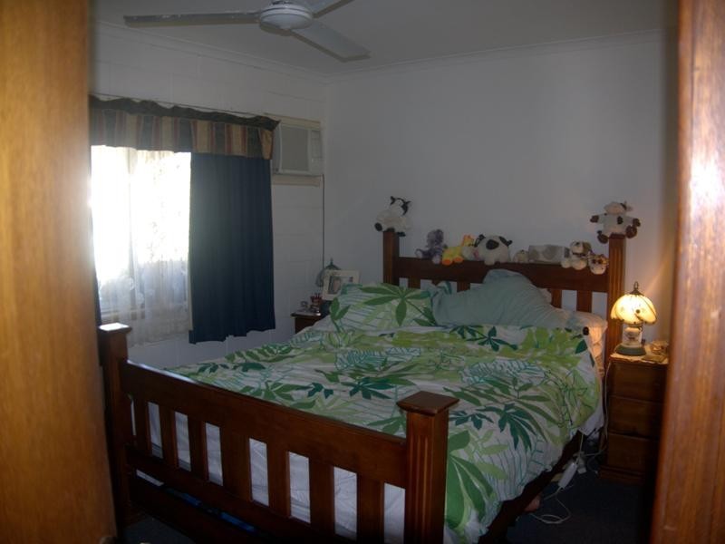 22 Alexander Street, Boyne Island QLD 4680