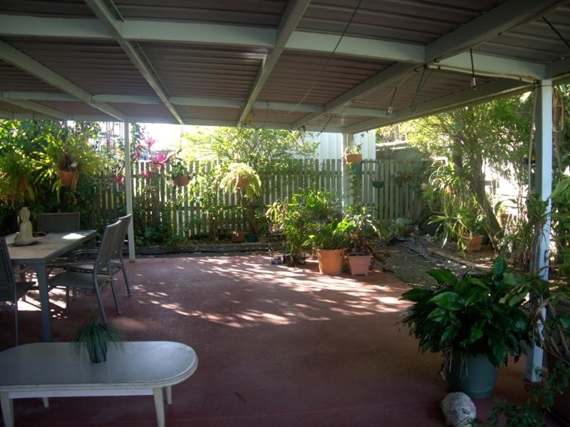22 Alexander Street, Boyne Island QLD 4680