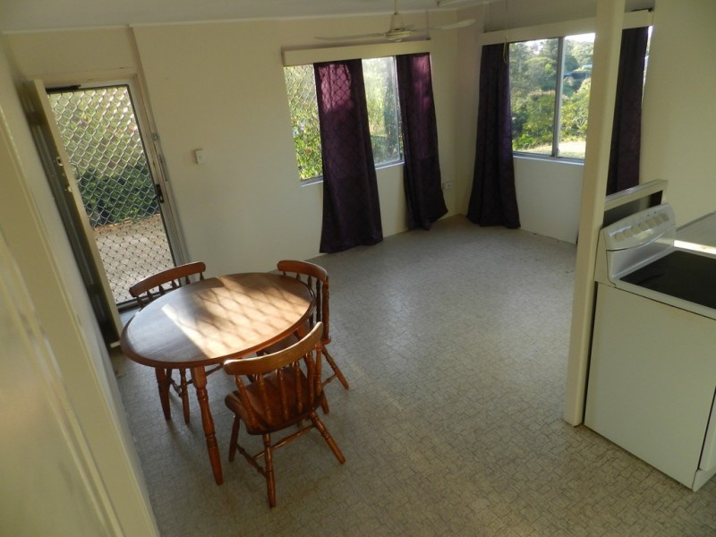 2/58 Fisher Street, Gladstone QLD 4680