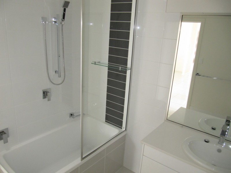 26 STELLA STREET, Boyne Island QLD 4680