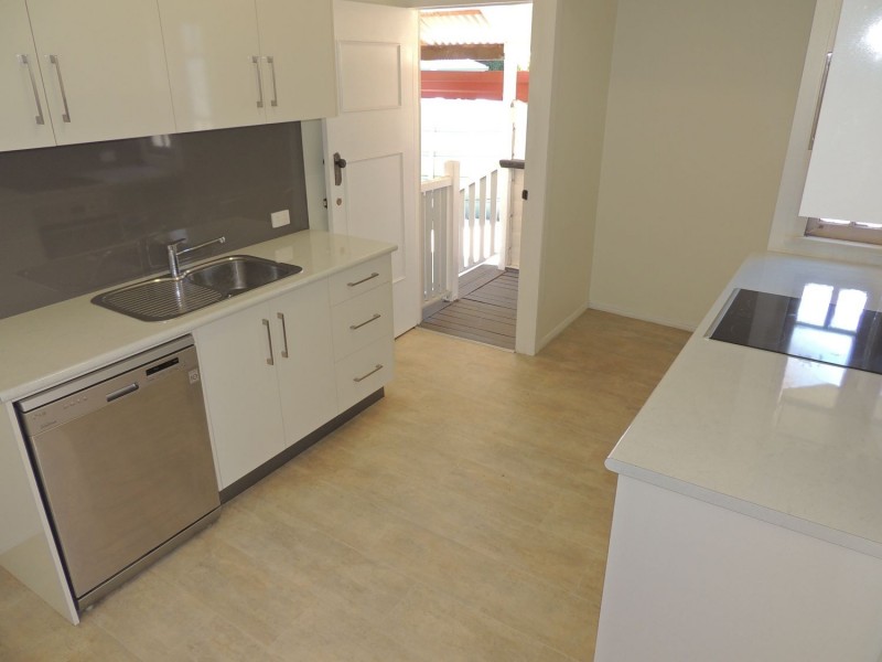 48 BUTLER STREET, Yarwun QLD 4694