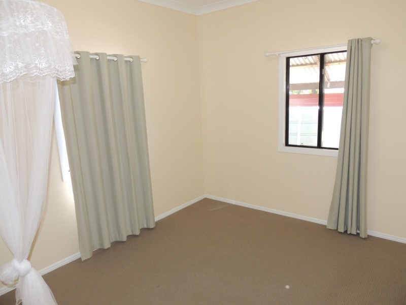 48 BUTLER STREET, Yarwun QLD 4694