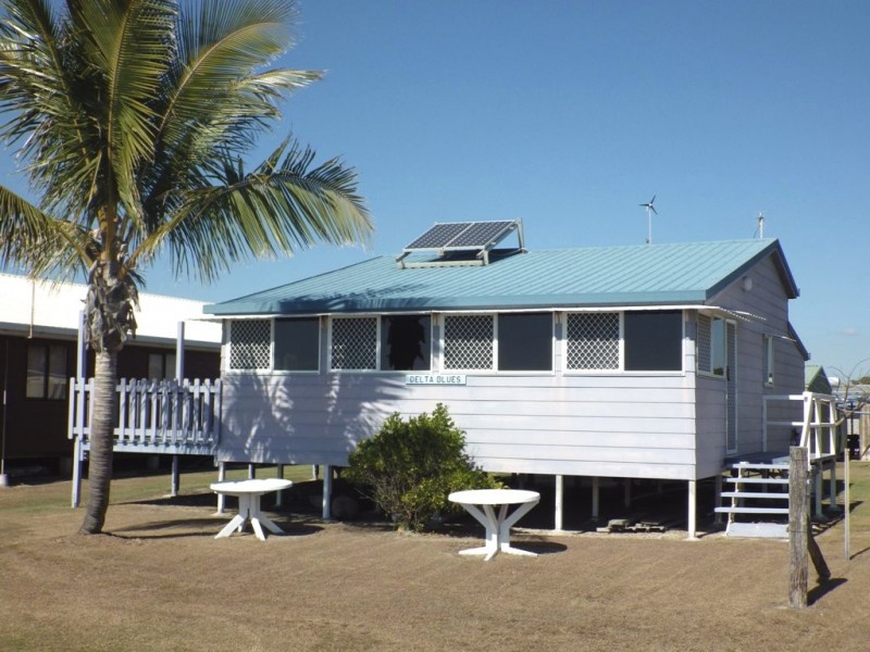 7 Seaview Esplanade, Curtis Island QLD 4680