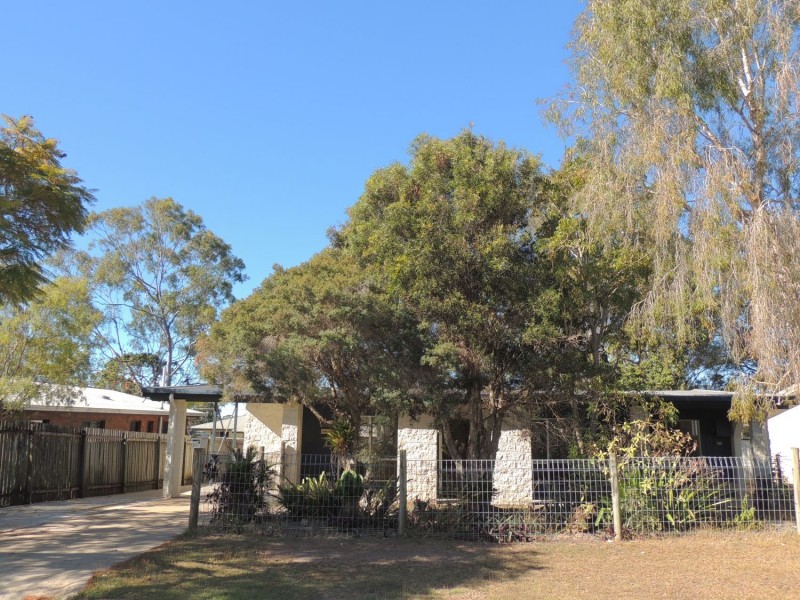 20 SALMON STREET, Toolooa QLD 4680