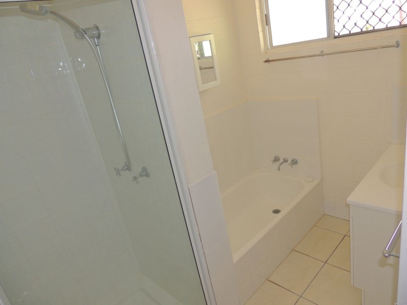 20 SALMON STREET, Toolooa QLD 4680