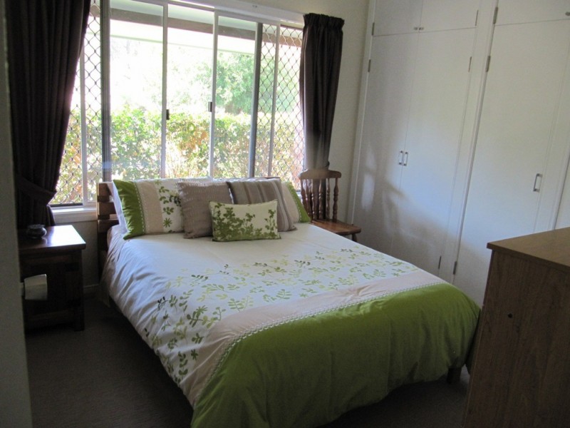 231 Awoonga Dam Road, Benaraby QLD 4680