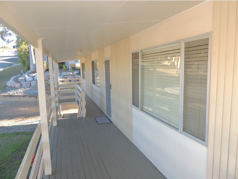 6 GOSHAWK STREET, New Auckland QLD 4680