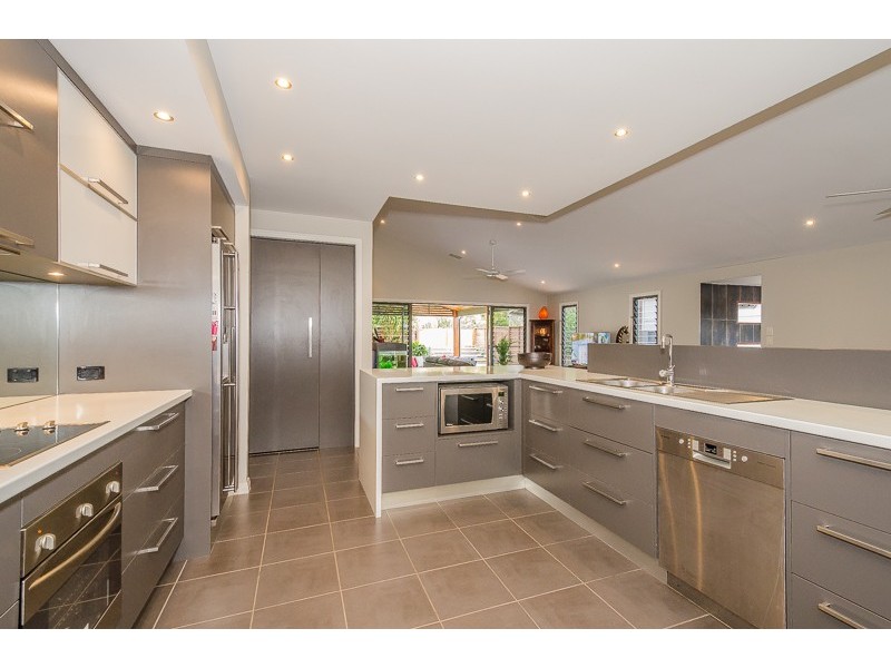 54 Hennie Drive, Benaraby QLD 4680